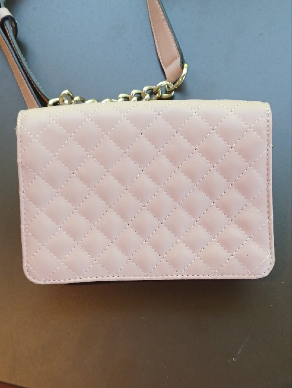 GUESS Pink Quilted Crossbody with Gold Charm Chain - Picture 5 of 10